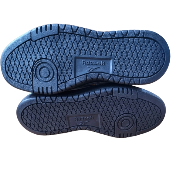 Reebok Silver Running Shoes - Picture 7 of 11